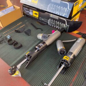 KIT D'AMORTISSEURS (x4) « OME » NITROCHARGER « SPORT » - TOYOTA LAND CRUISER 150 (SWB - COURT)