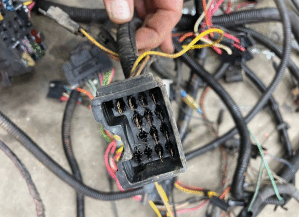 Faisceau de câblage complet pour Jeep CJ7 4.2L construit en 1979