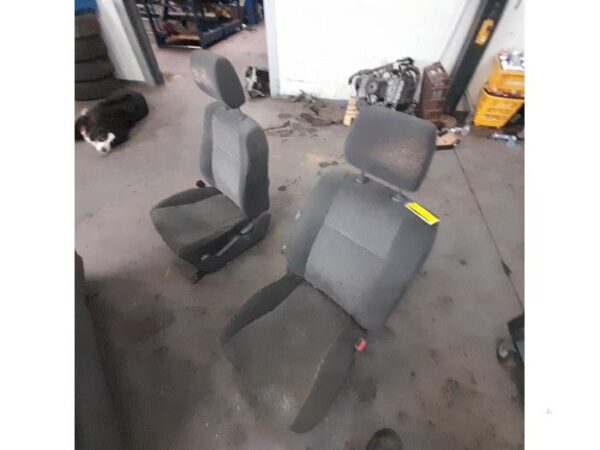 Toyota Land Cruiser(J12) 3.0 D-4D 16V Siège avant gauche et droite