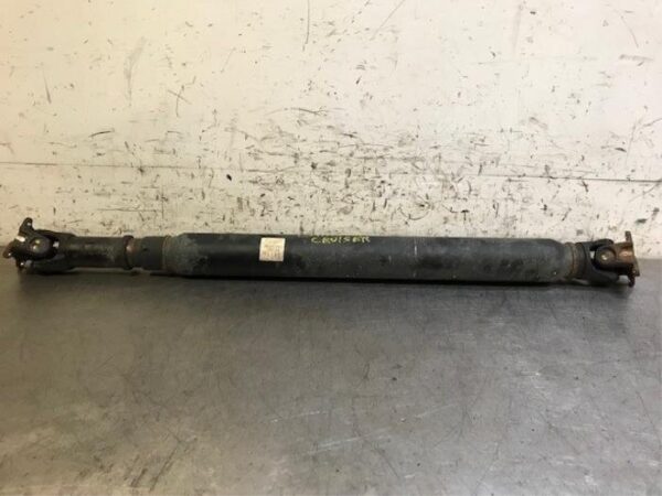 Arbre de transmission d'un Toyota Landcruiser V8