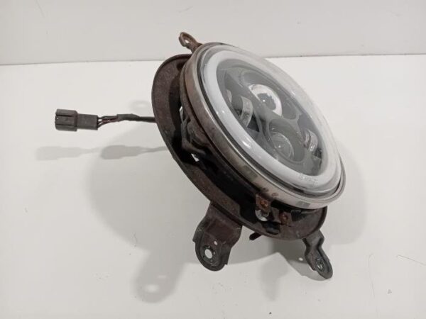 Phare droit de nissan patrol – Image 2