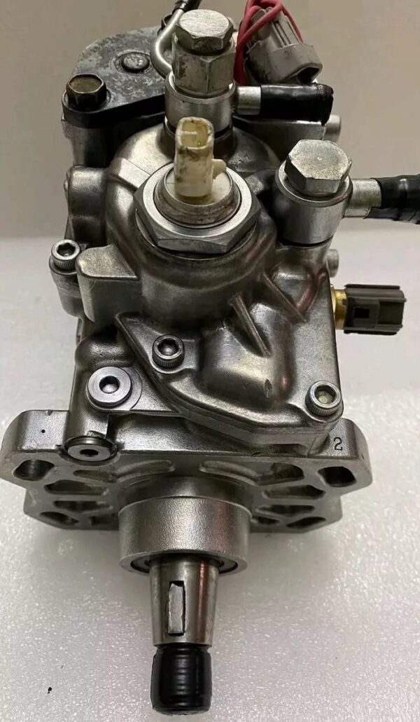 POMPE D'INJECTION DE CARBURANT TOYOTA LAND CRUISER 1HD FTE 22100-1C170