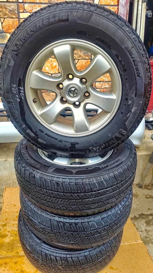 Jante alliage R17 Toyota Land Cruiser (J120)