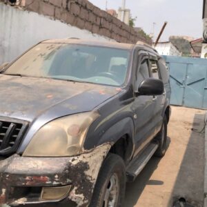 En vente pour pièces détachées 2006 Prado Gx 2006
Prado Gx, diesel, manuelle. Moteur 5L
