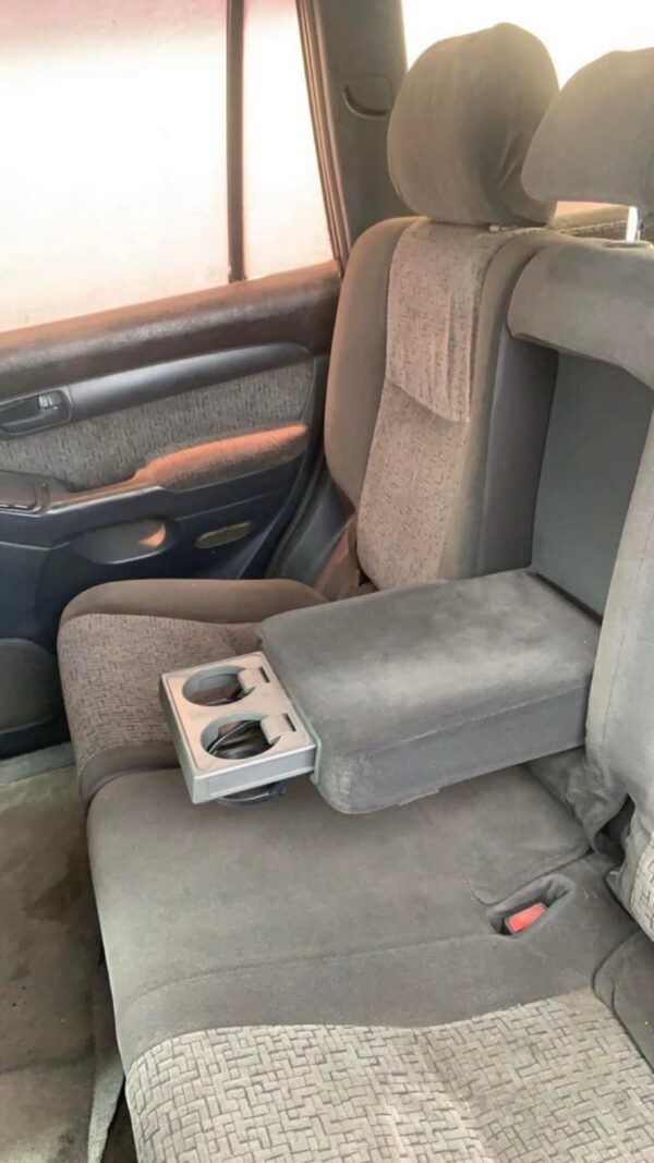 En vente pour pièces détachées 2006 Prado Gx 2006
Prado Gx, diesel, manuelle. Moteur 5L – Image 13