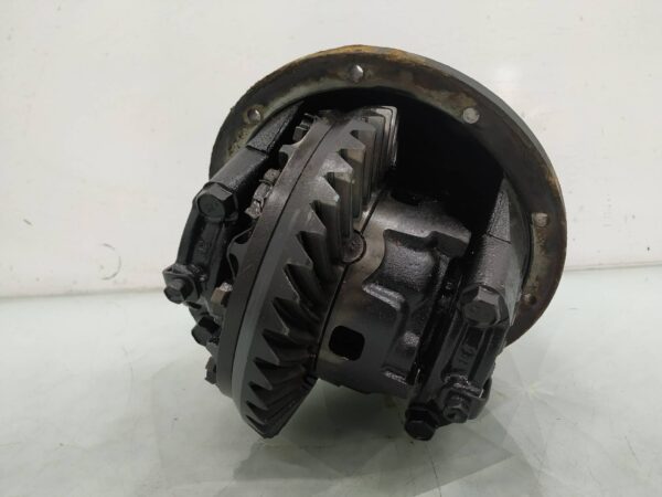 Pont arrière TOYOTA LAND CRUISER 90 (_J9_) 3.0 TD (KZJ90_, KZJ95_, KZJ90R, KZJ95R, KZJ90W, KZJ95W) – Image 7