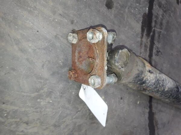 Arbre de transmission d'un Nissan Terrano – Image 2
