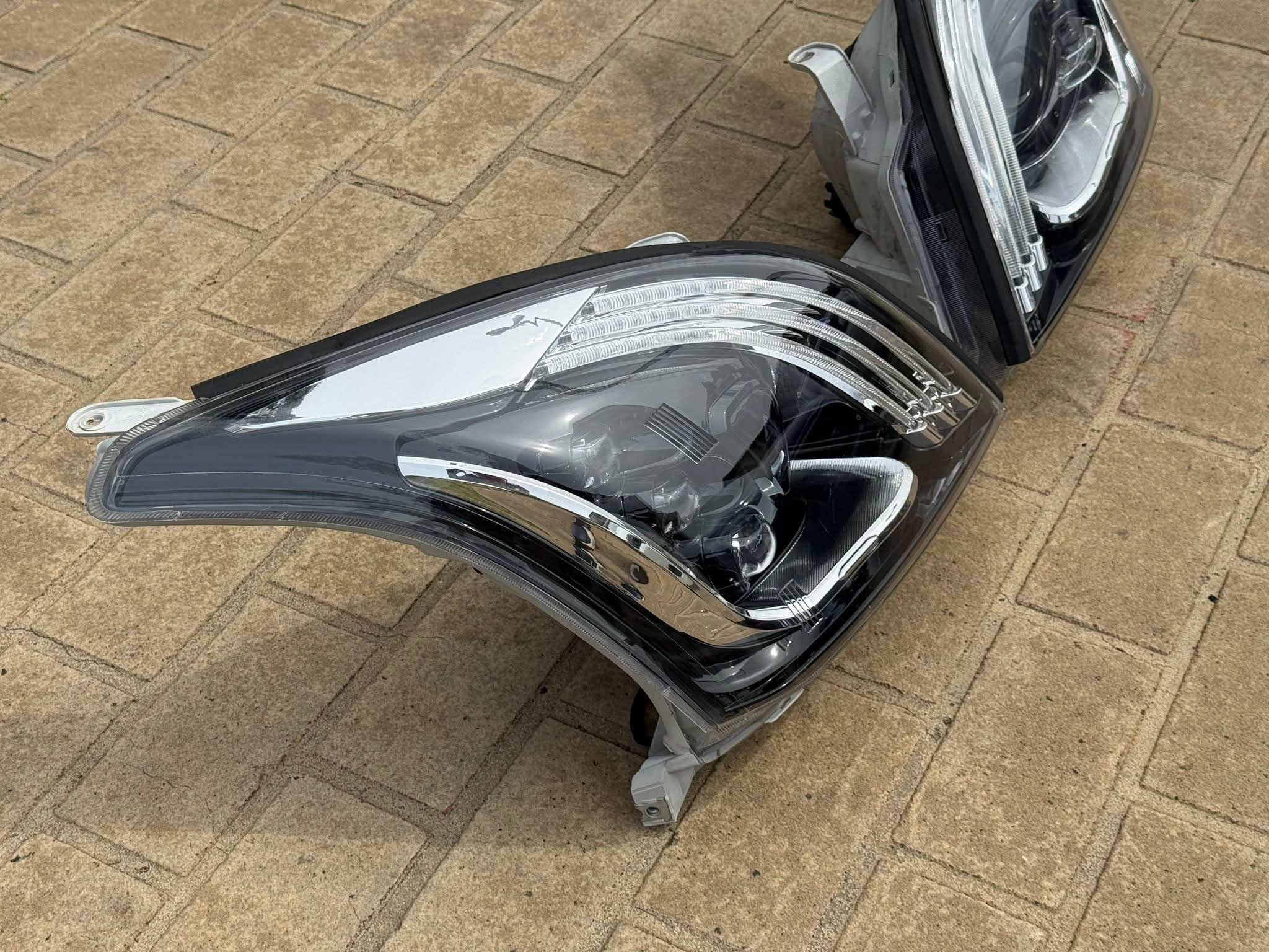 Phares projecteurs LED pour Prado série 120 – Image 9