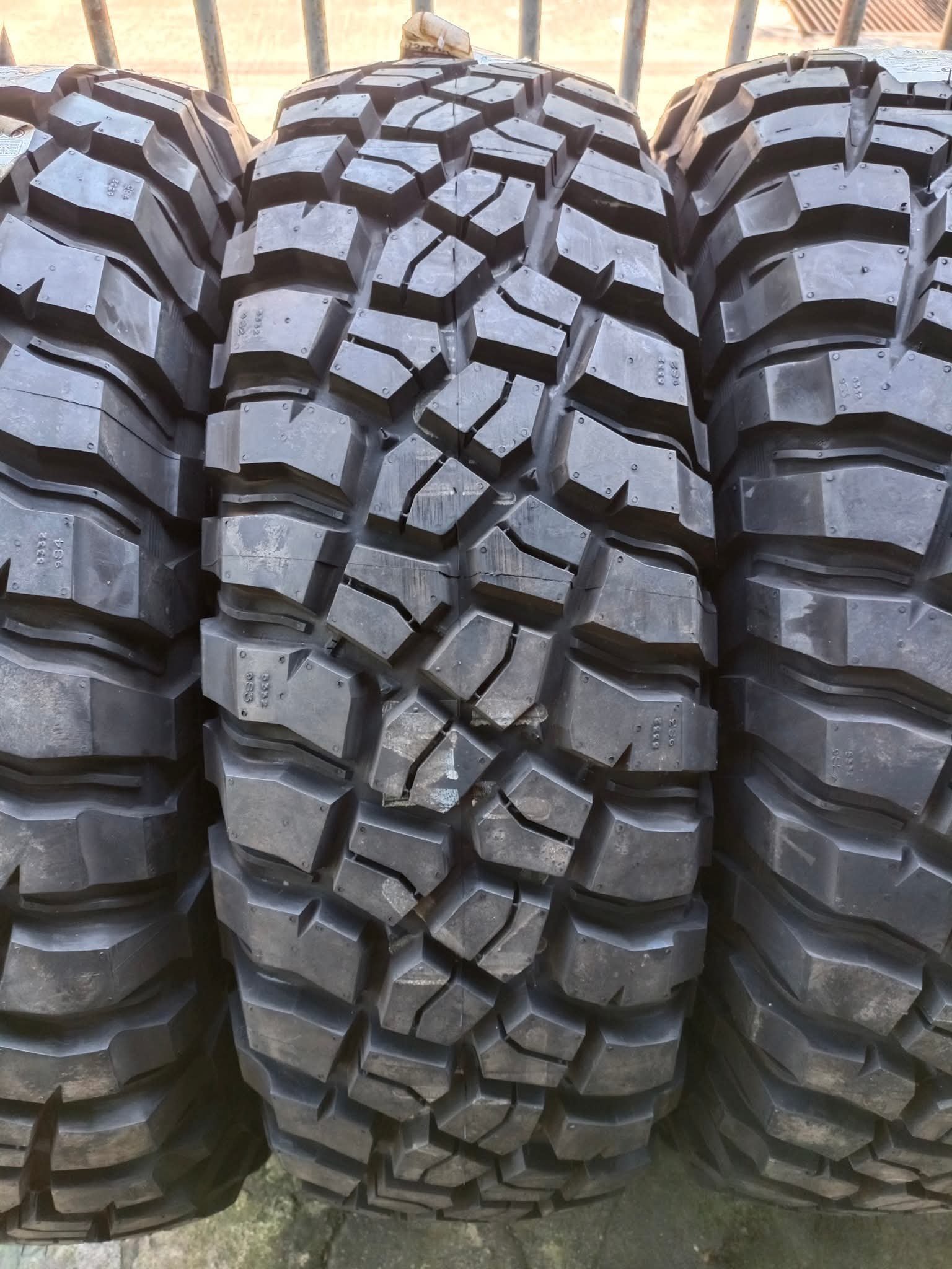 pneus 33/10.5/15 BF-GoodRich